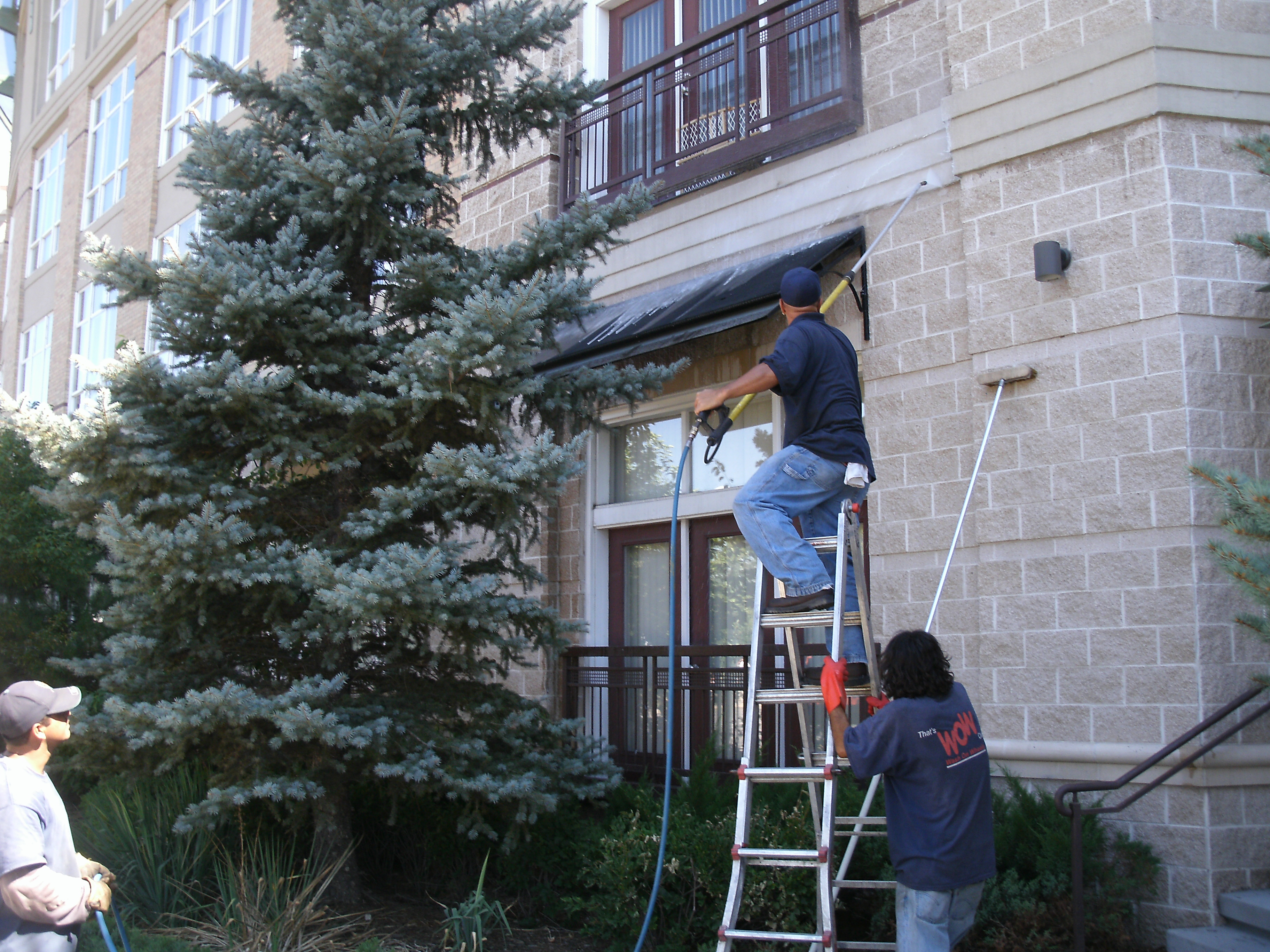 Pressure Washing A ThreeStory Apartment Building In Downtown Denver